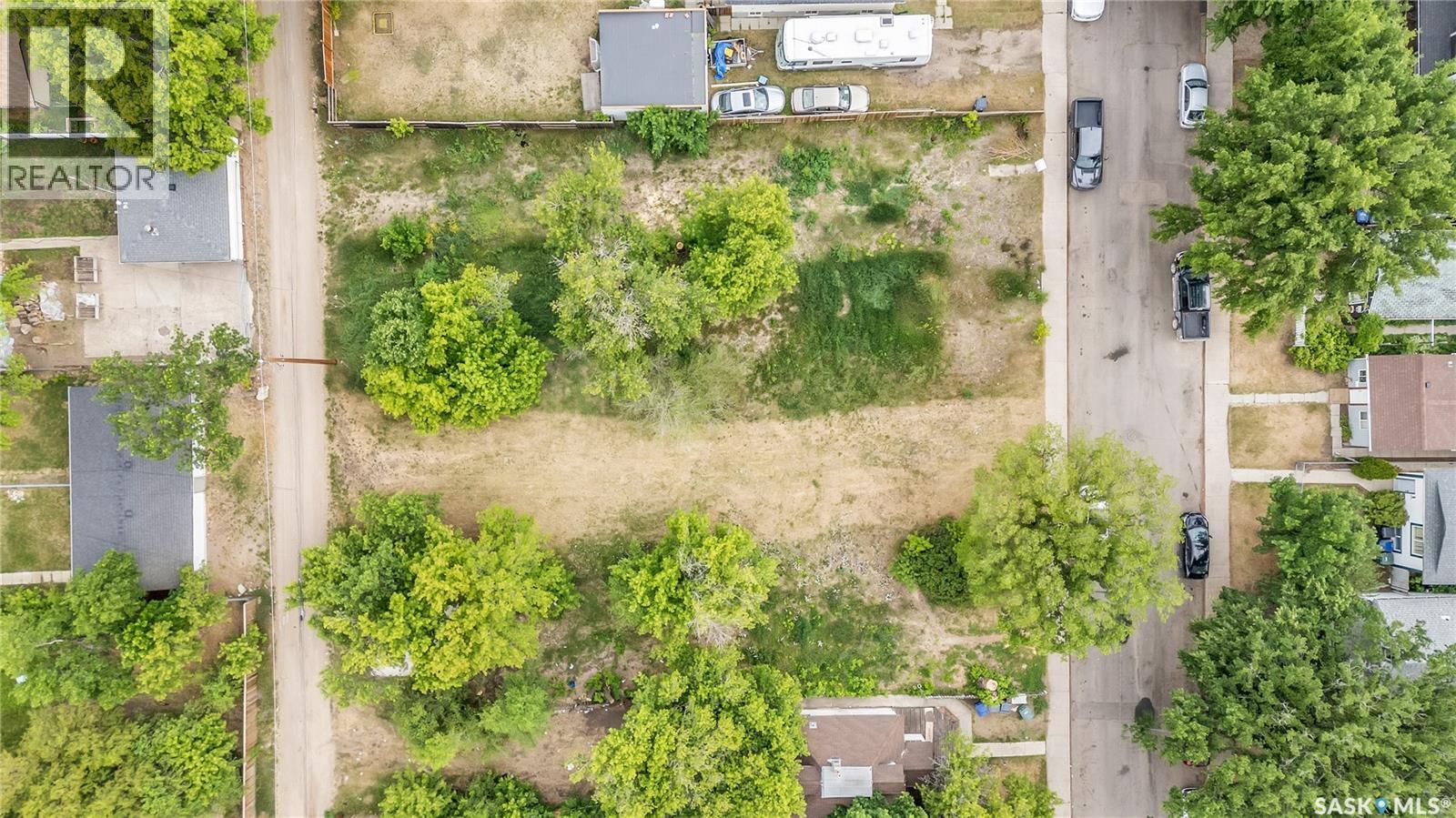 431 R Avenue S, Saskatoon, Saskatchewan  S7M 2Z4 - Photo 8 - SK030085