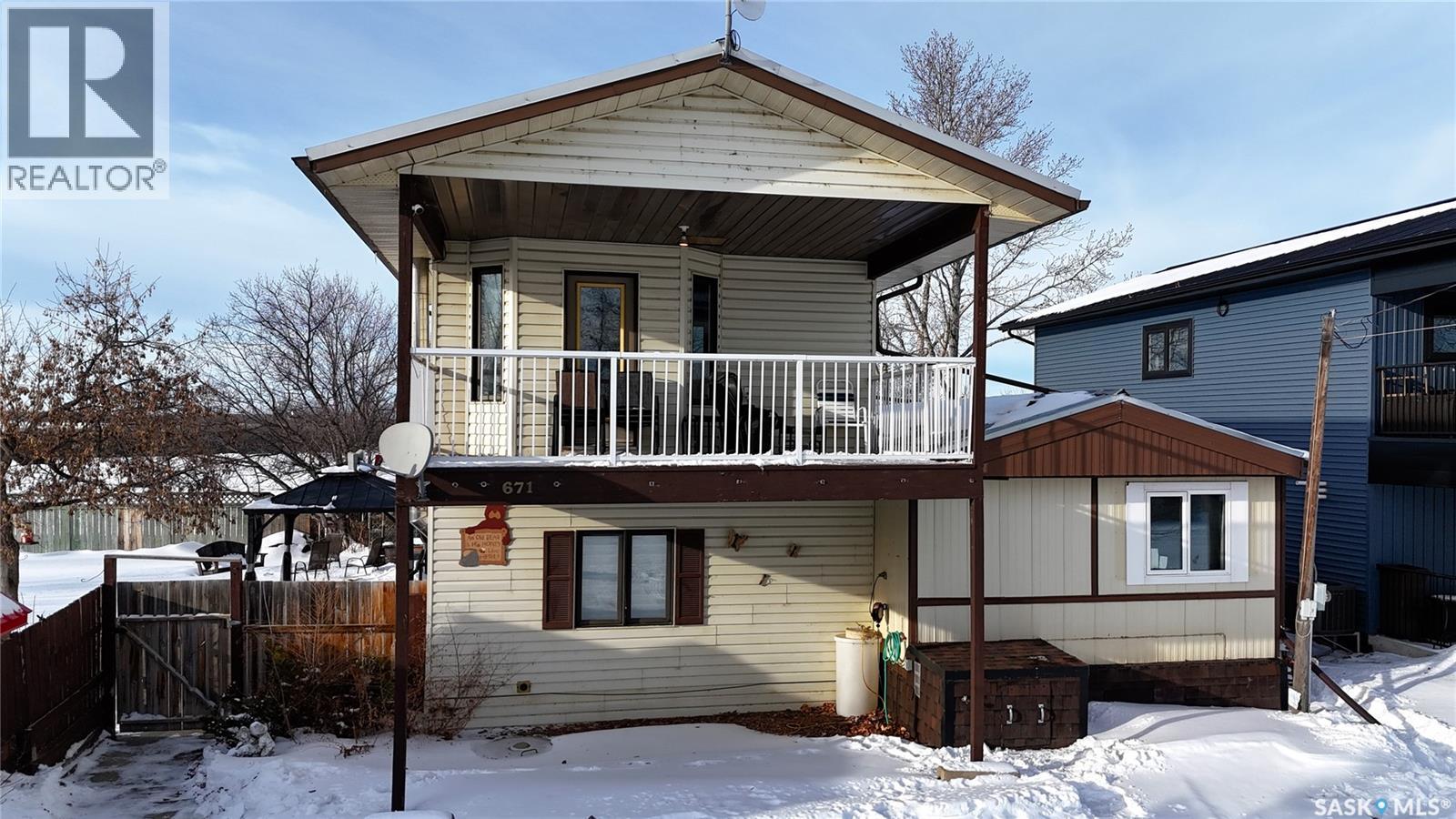 671-681 Aqualane AVENUE, aquadeo, Saskatchewan