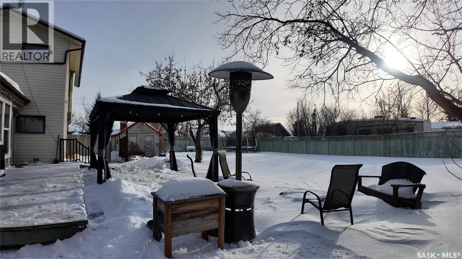 671-681 Aqualane Avenue, Aquadeo, Saskatchewan  S0M 0L0 - Photo 29 - SK030080