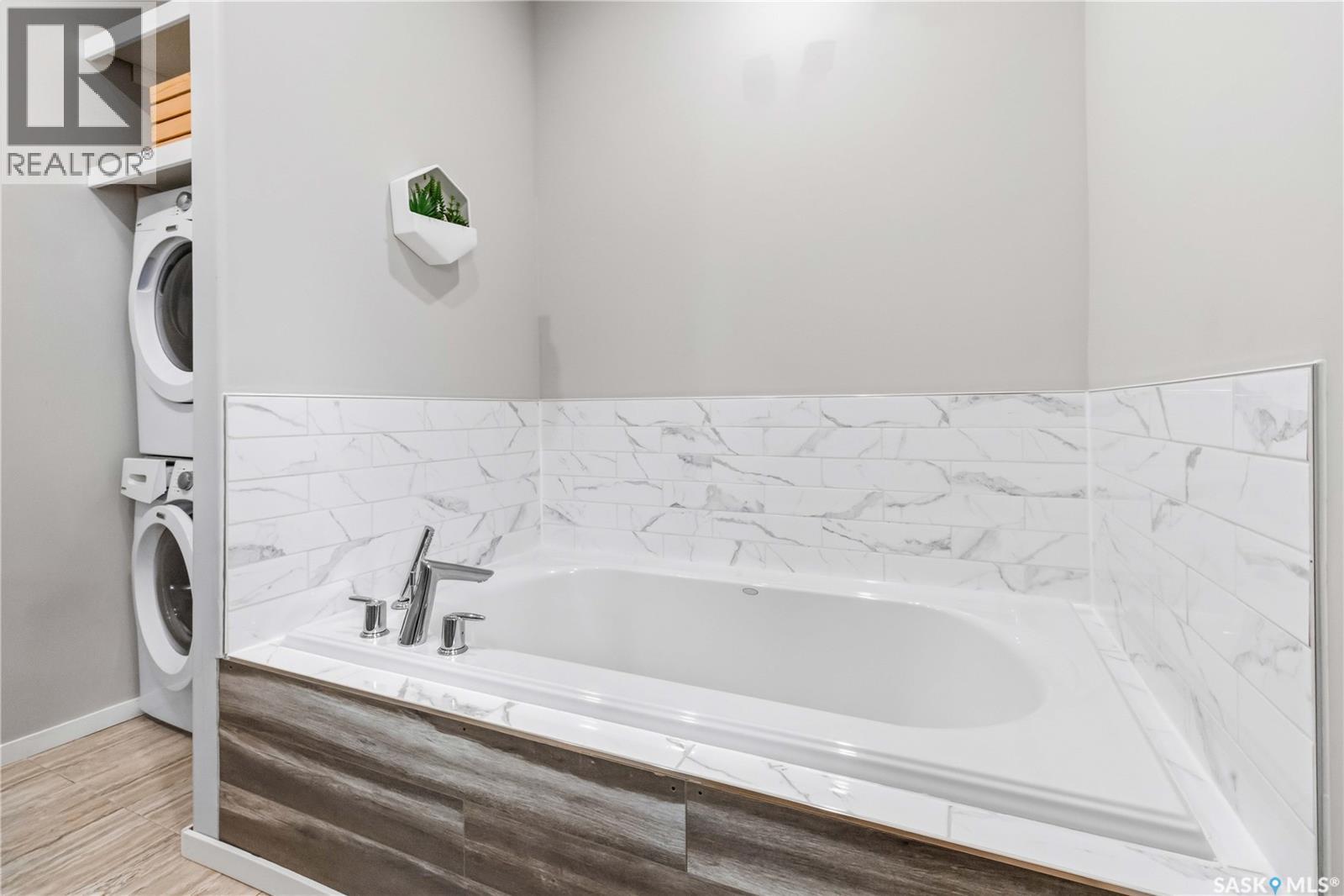 115 9th Avenue N, Warman, Saskatchewan  S0K 4S1 - Photo 23 - SK030076