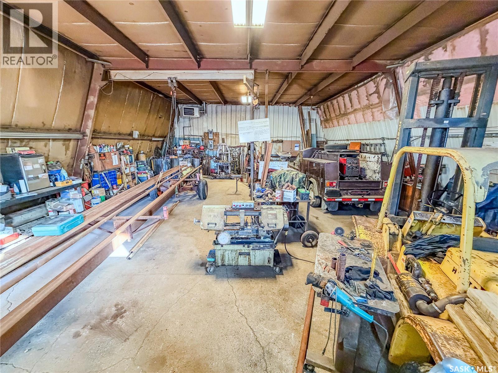 103 - 105 1st Avenue W, Climax, Saskatchewan  S0N 0N0 - Photo 15 - SK030013