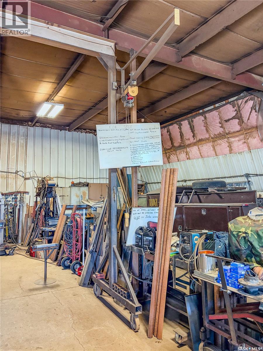 103 - 105 1st Avenue W, Climax, Saskatchewan  S0N 0N0 - Photo 22 - SK030013