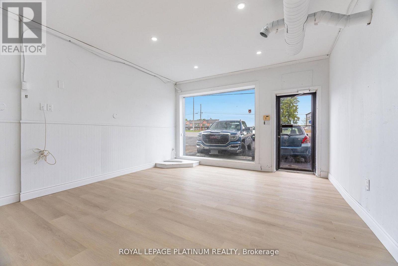 6 - 481 Dundas Street W, Belleville, Ontario  K8P 1B6 - Photo 5 - X12866242