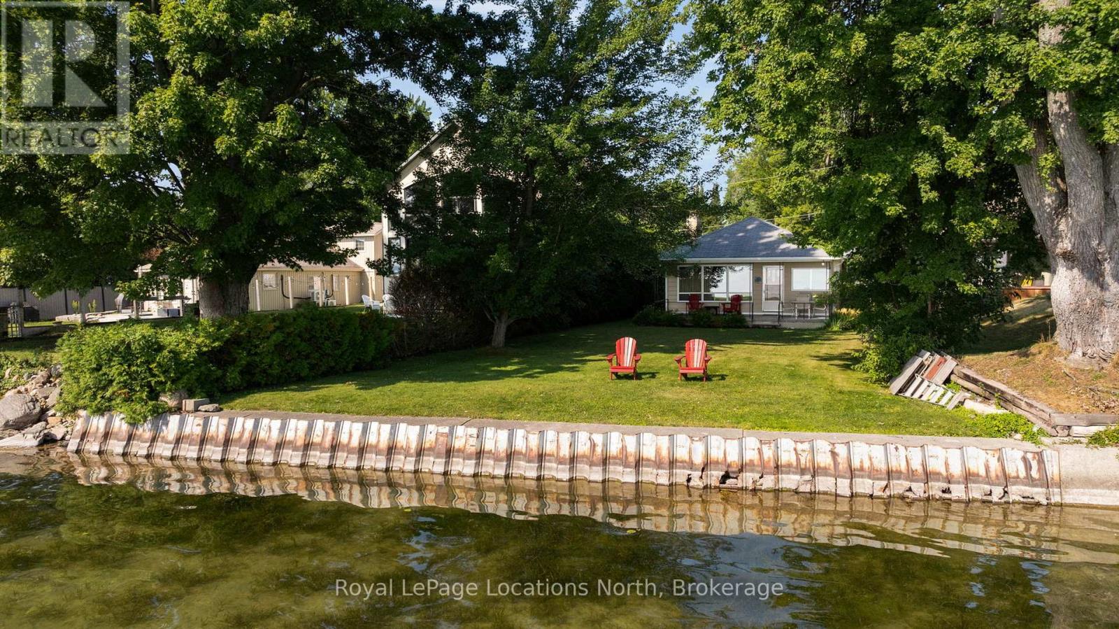 297 Beach Road, Innisfil, Ontario  L0L 1R0 - Photo 32 - N12314196