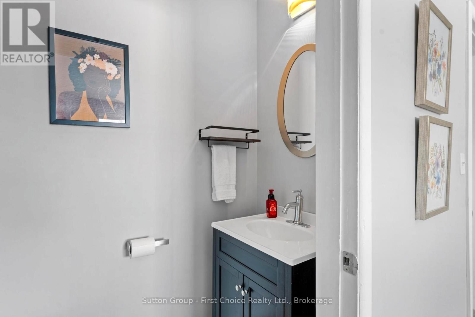 52 Water Street, Huron East, Ontario  N0K 1G0 - Photo 25 - X12843156