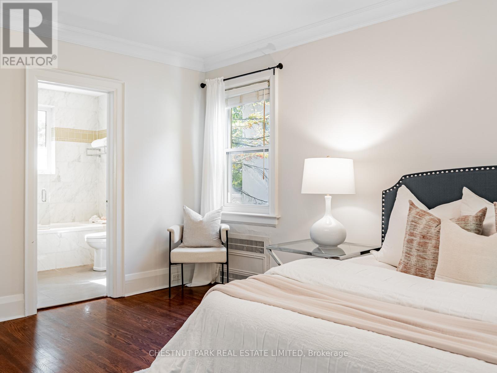 21 Cortleigh Boulevard, Toronto, Ontario  M4R 1K5 - Photo 30 - C12712984