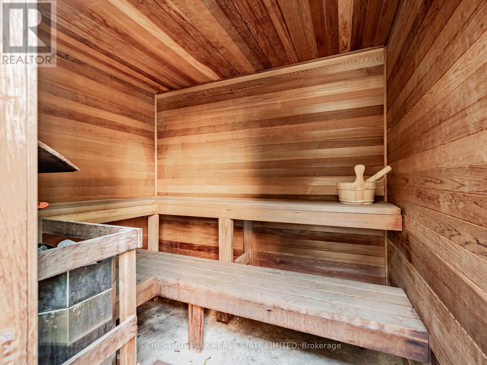 21 Cortleigh Boulevard, Toronto, Ontario  M4R 1K5 - Photo 48 - C12712984