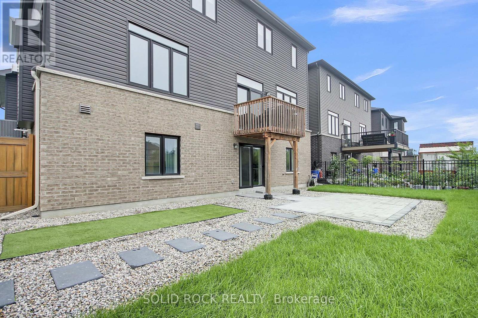 42 Conch Way, Ottawa, Ontario  K4M 0M4 - Photo 48 - X12854734