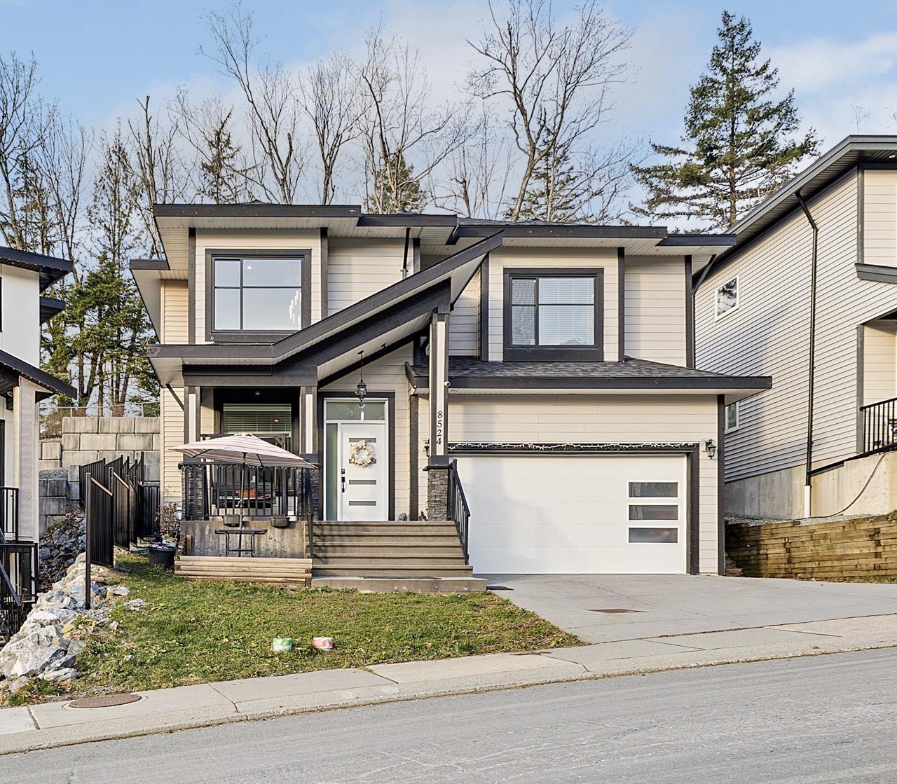 8524 FOREST GATE DRIVE|Eastern Hillsides, Chilliwack, British Columbia