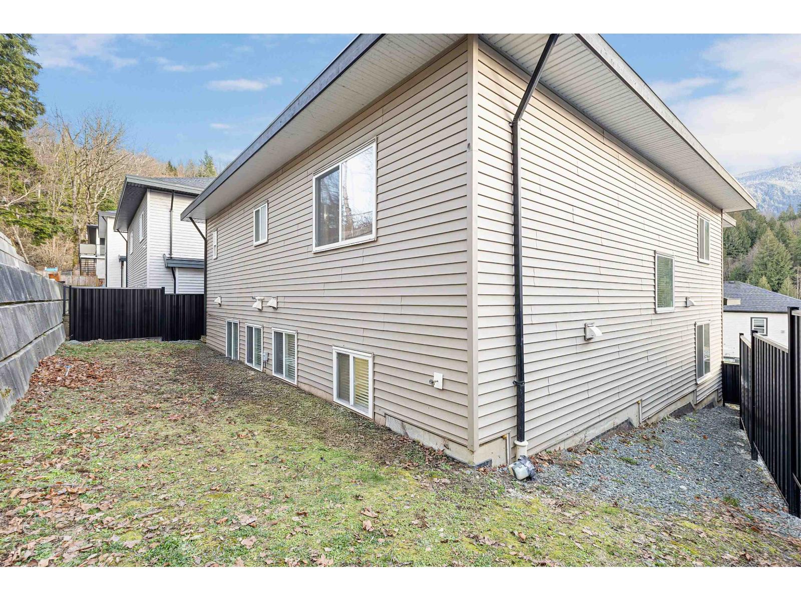 8524 Forest Gate Drive, Eastern Hillsides, Chilliwack, British Columbia  V4Z 0C7 - Photo 35 - R3094469