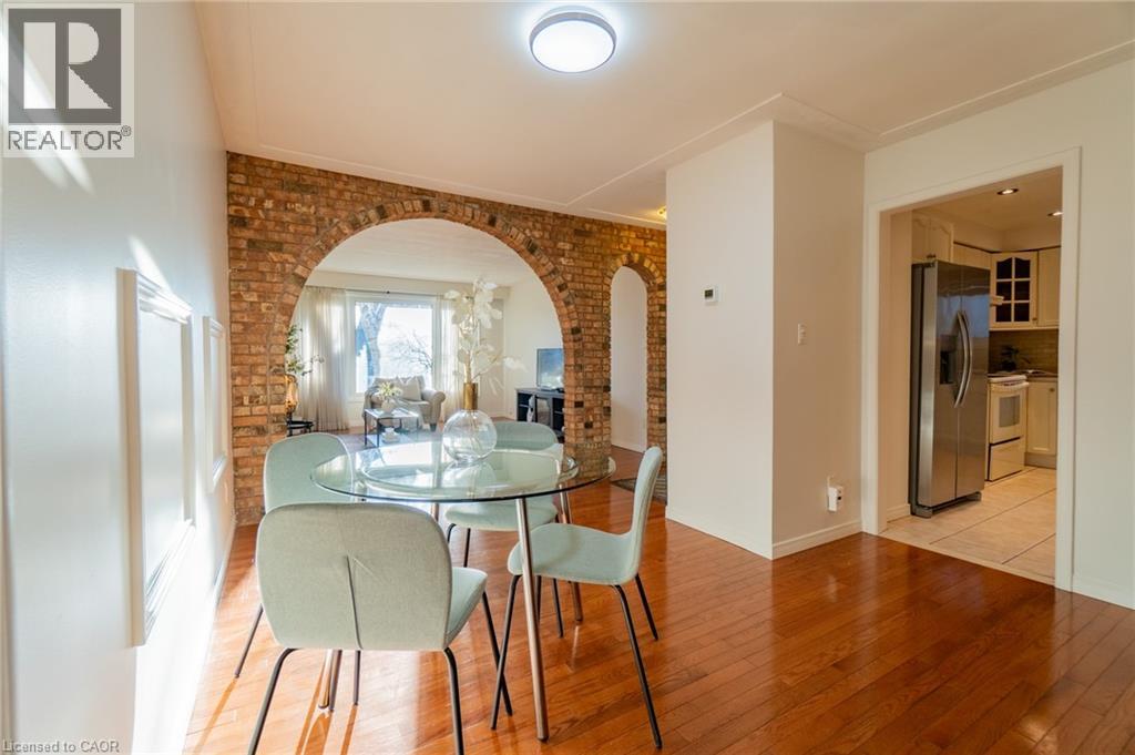 9 Ambrose Avenue, Hamilton, Ontario  L8K 5N8 - Photo 8 - 40810477