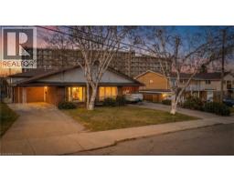 9 AMBROSE Avenue, hamilton, Ontario