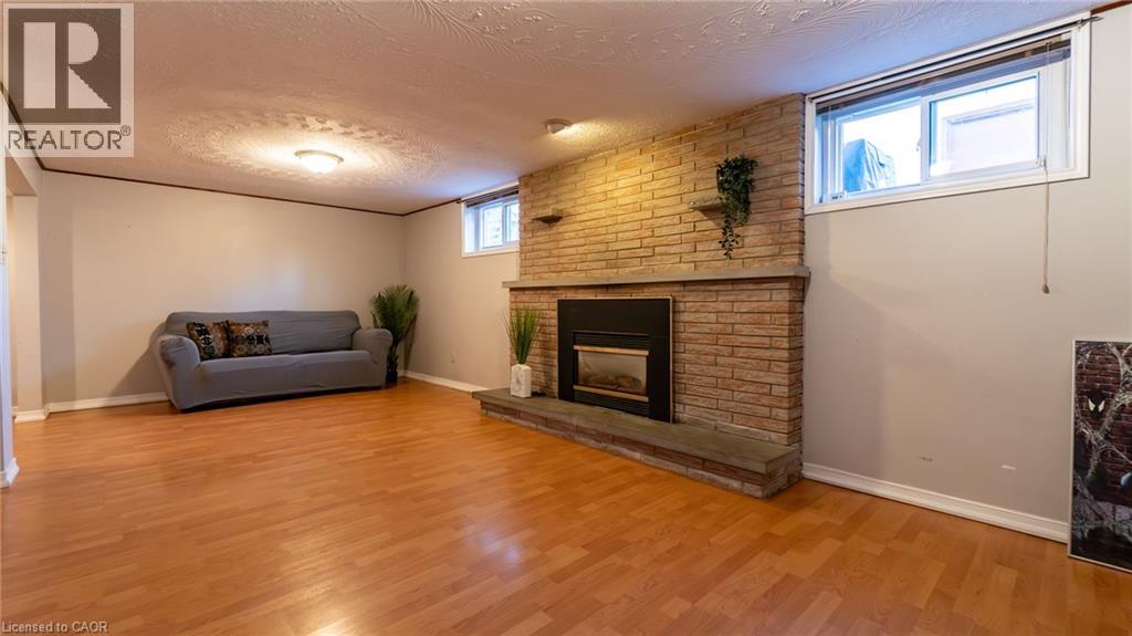 9 Ambrose Avenue, Hamilton, Ontario  L8K 5N8 - Photo 24 - 40810477