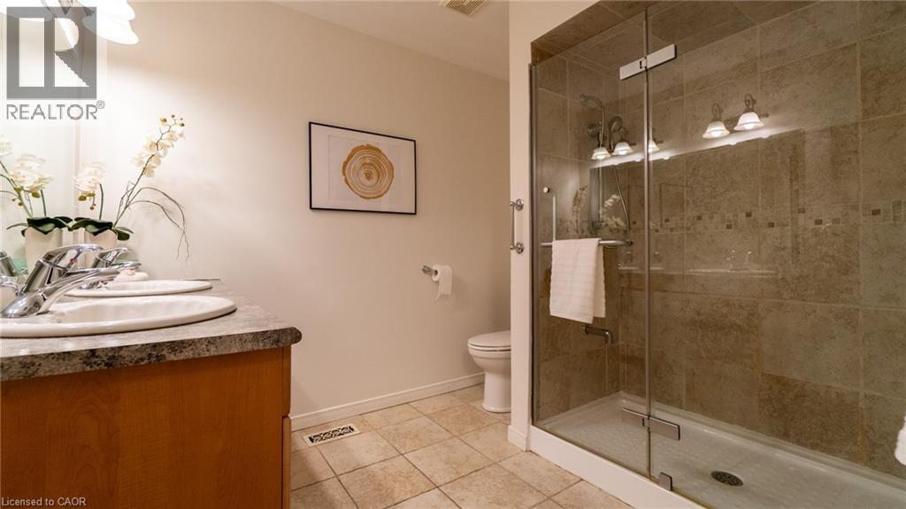 9 Ambrose Avenue, Hamilton, Ontario  L8K 5N8 - Photo 18 - 40810477