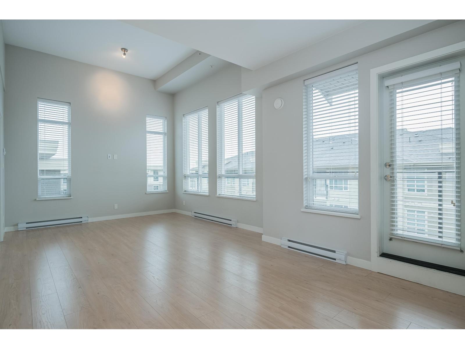 D405 20211 66 Avenue, Langley, British Columbia  V2Y 0L4 - Photo 8 - R3095905