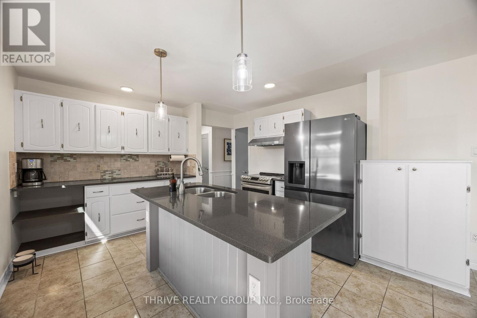 931 Farnham Road, London South, Ontario  N6K 1S2 - Photo 11 - X12866402