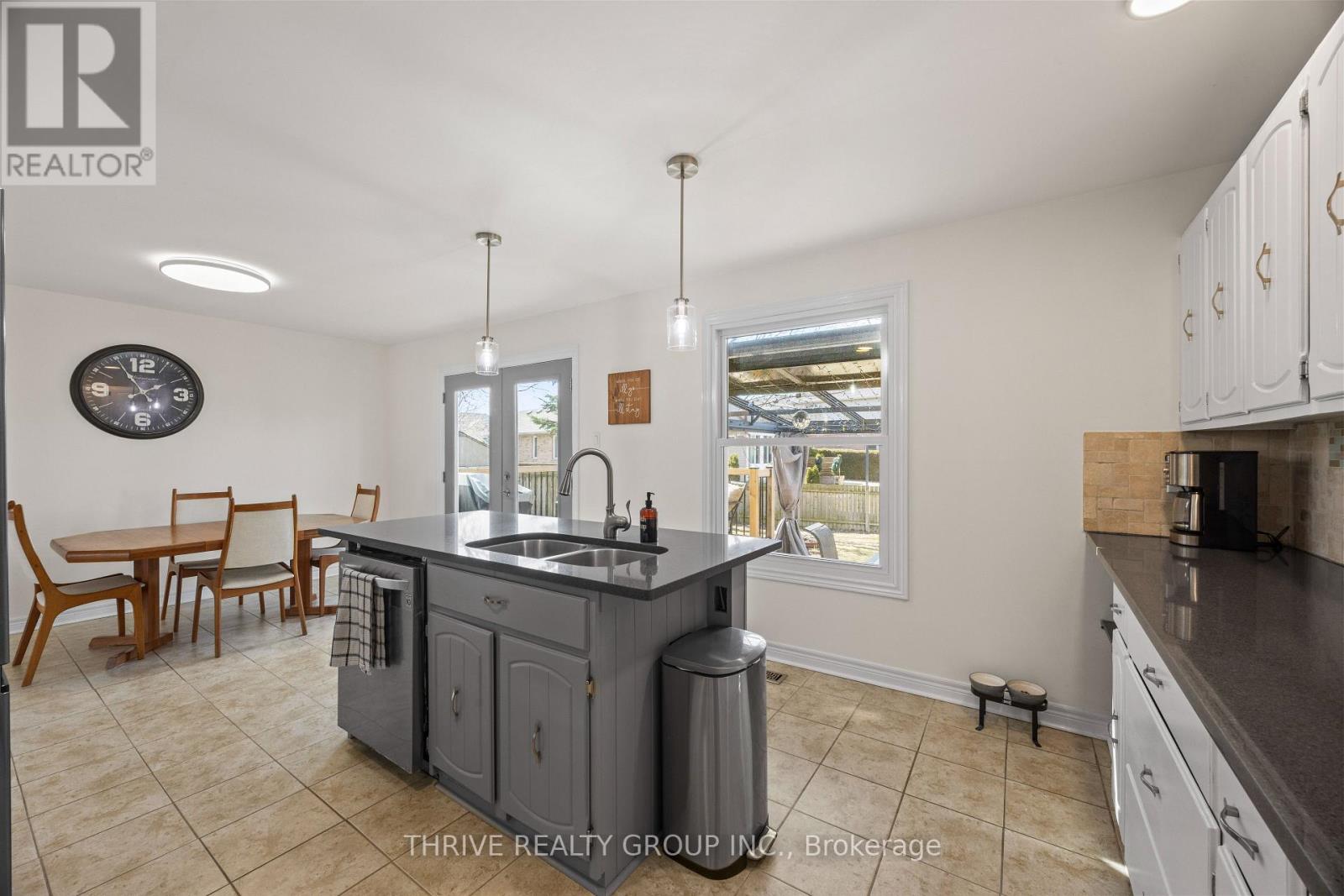 931 Farnham Road, London South, Ontario  N6K 1S2 - Photo 12 - X12866402