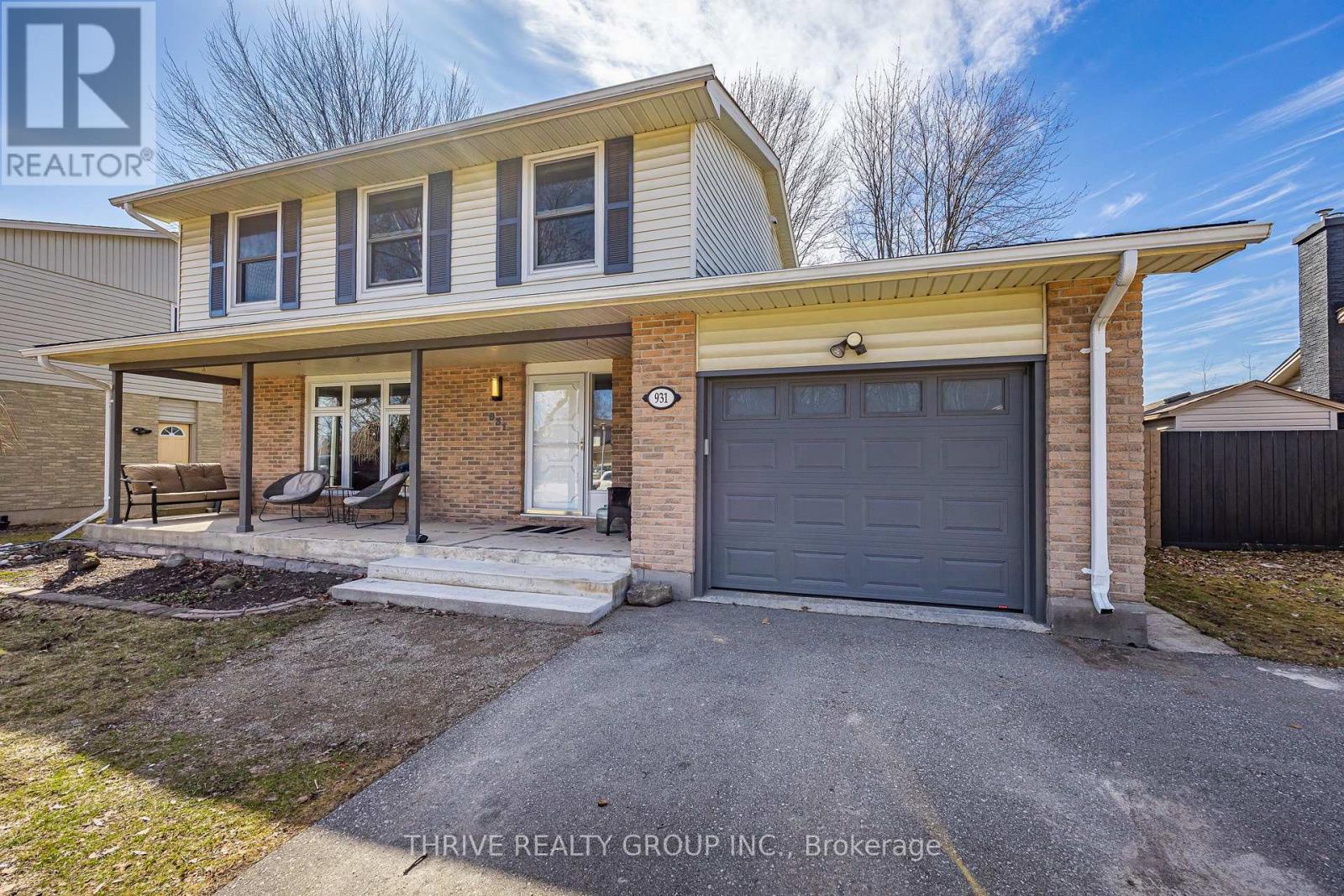 931 Farnham Road, London South, Ontario  N6K 1S2 - Photo 3 - X12866402