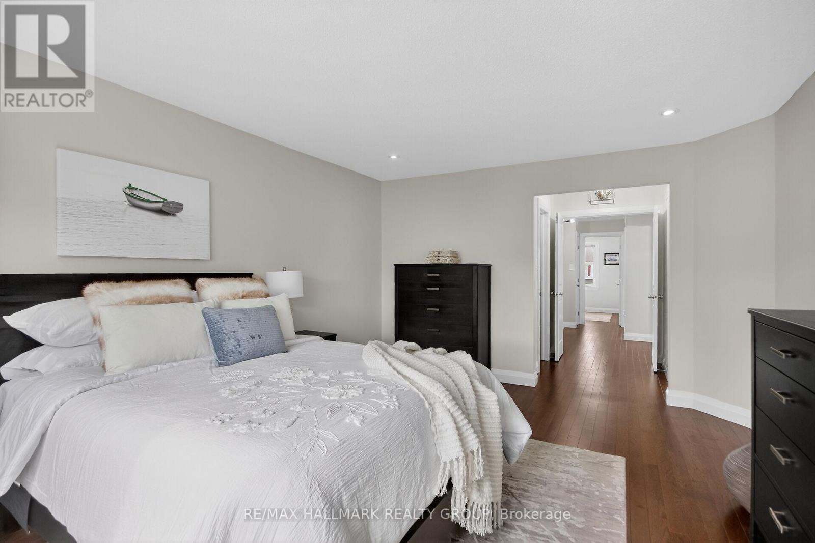 749 Oakglade Avenue, Ottawa, Ontario  K2M 0B5 - Photo 10 - X12866484