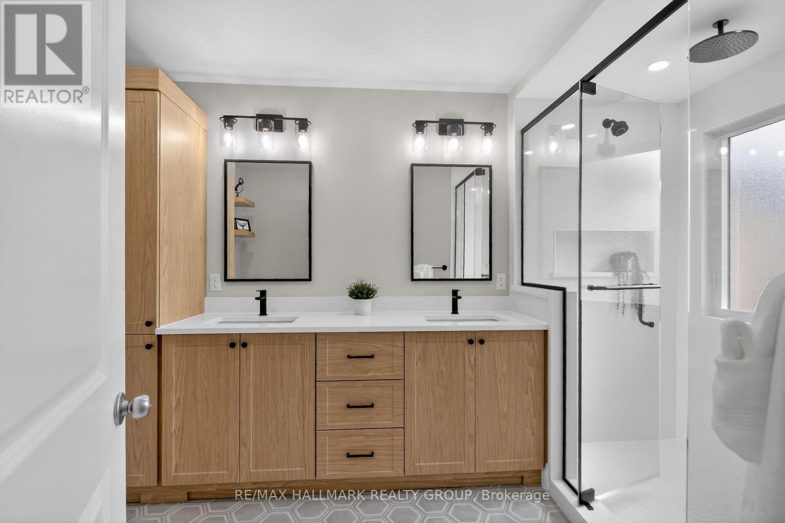 749 Oakglade Avenue, Ottawa, Ontario  K2M 0B5 - Photo 11 - X12866484