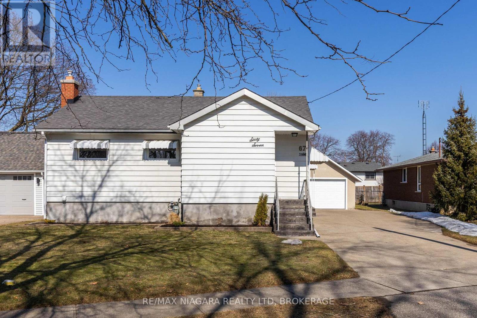 67 Glen Park Road, St. Catharines, Ontario  L2N 3E5 - Photo 2 - X12866278