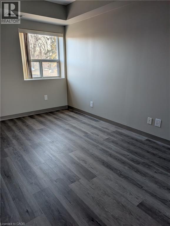 736 Old Albert Street Unit# 103, Waterloo, Ontario  N2L 6R4 - Photo 9 - 40810942