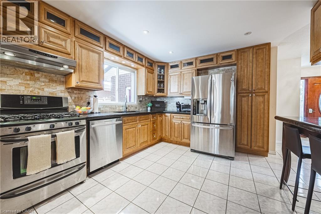 110 Highbury Drive, Stoney Creek, Ontario  L8J 3P4 - Photo 14 - 40810605