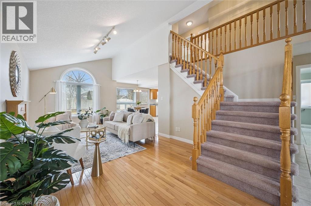 6 Keller Crescent, Kitchener, Ontario  N2N 3M7 - Photo 8 - 40810303