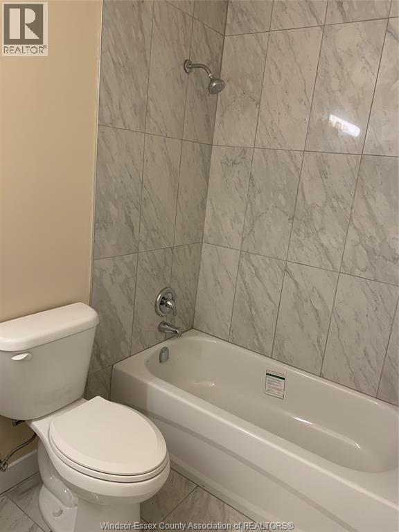 2630 Columbia Court Unit# 10, Windsor, Ontario  N9E 1B1 - Photo 8 - 26004977