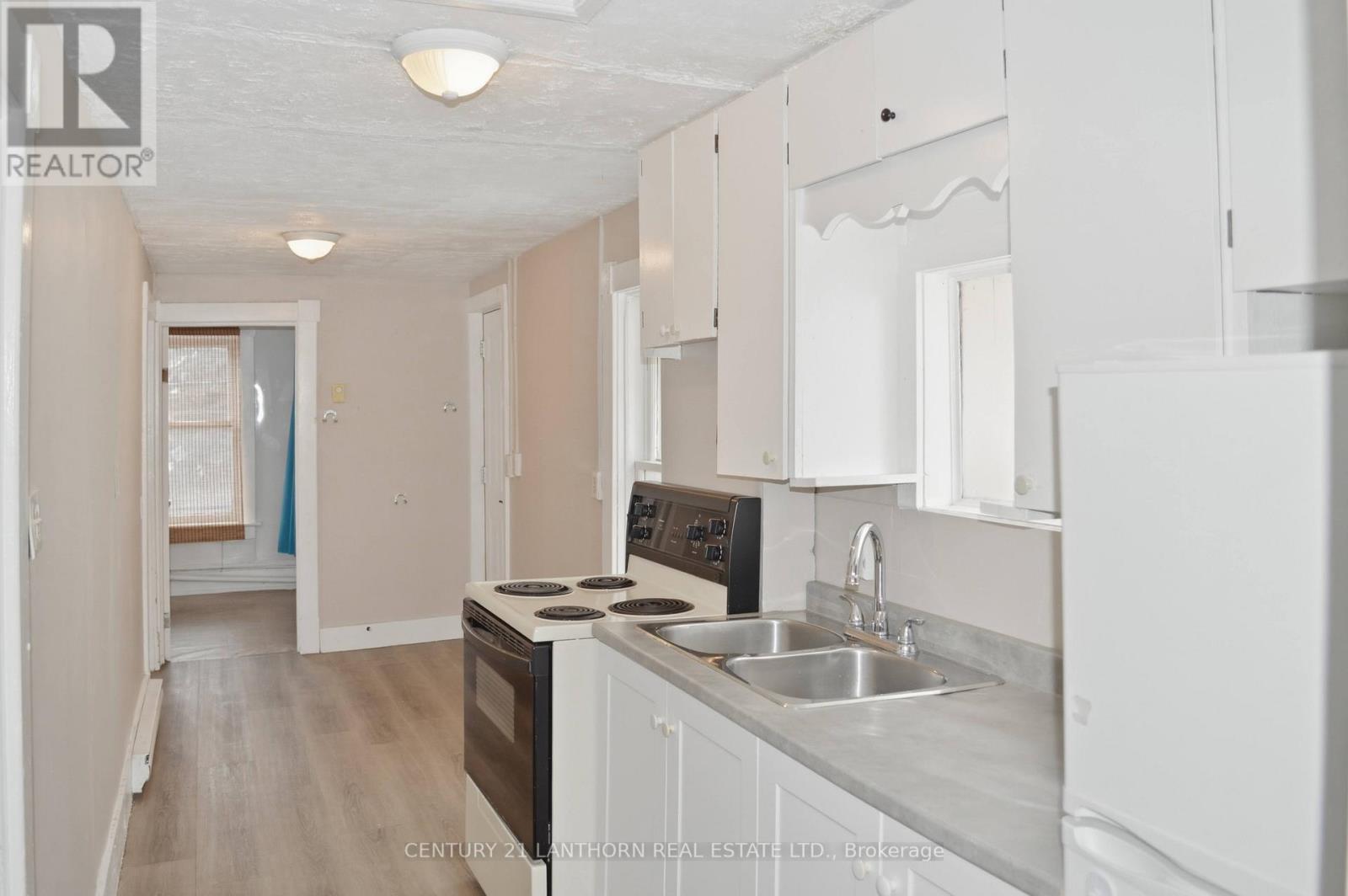 100 Chatham Street, Belleville, Ontario  K8M 3S6 - Photo 22 - X12866334