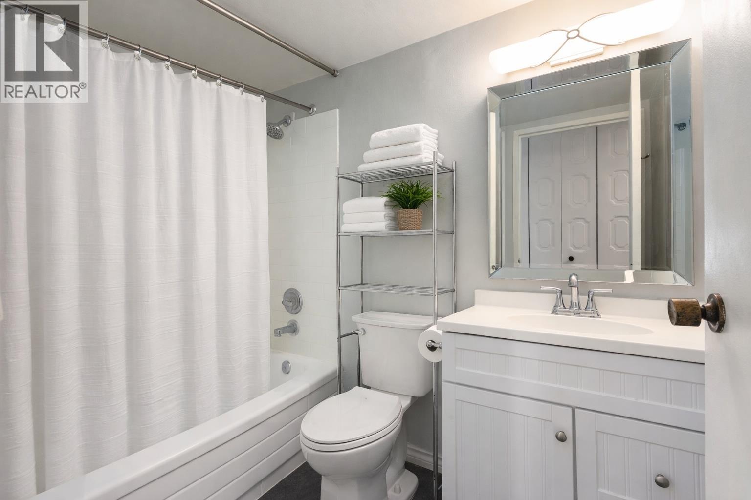 215 830 E 7th Avenue, Vancouver, British Columbia  V5T 4J2 - Photo 9 - R3090365