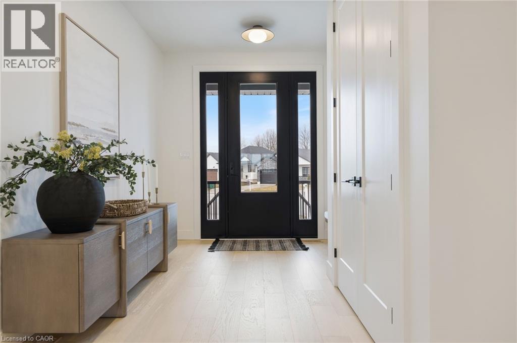 12 Macneil Court, Port Burwell, Ontario  N0J 1T0 - Photo 3 - 40801745