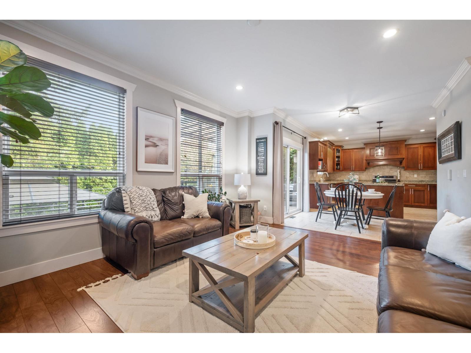 21027 83a Avenue, Langley, British Columbia  V2Y 0C1 - Photo 13 - R3097436