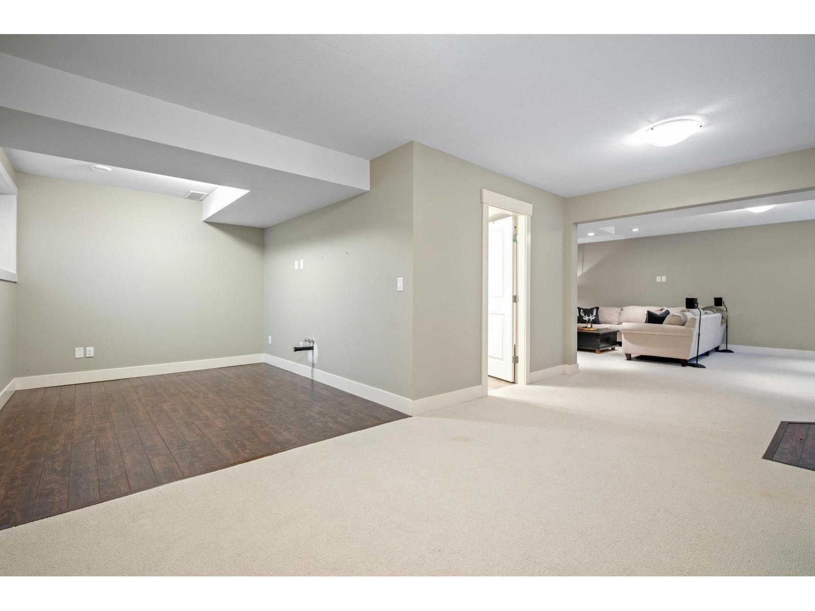 21027 83a Avenue, Langley, British Columbia  V2Y 0C1 - Photo 29 - R3097436