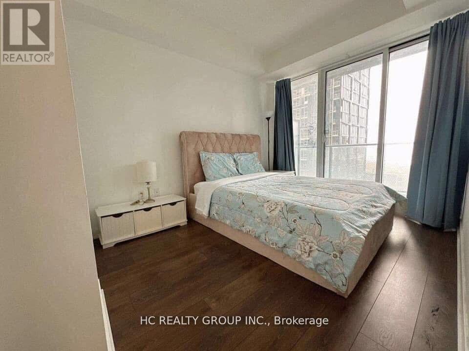 2801 - 125 Blue Jays Way E, Toronto, Ontario  M5V 0N5 - Photo 3 - C12866418