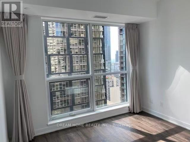 3002 - 327 King Street W, Toronto, Ontario  M5V 0W7 - Photo 4 - C12866530