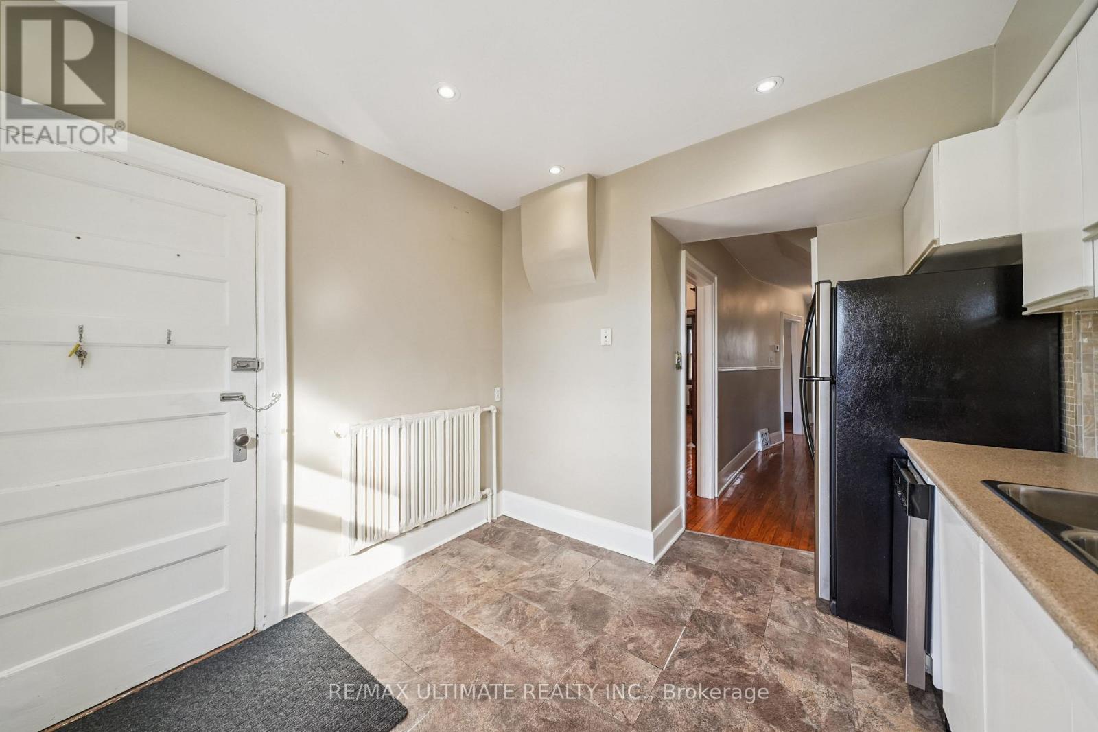 101 Rogers Road, Toronto, Ontario  M6E 1P4 - Photo 13 - C12866536