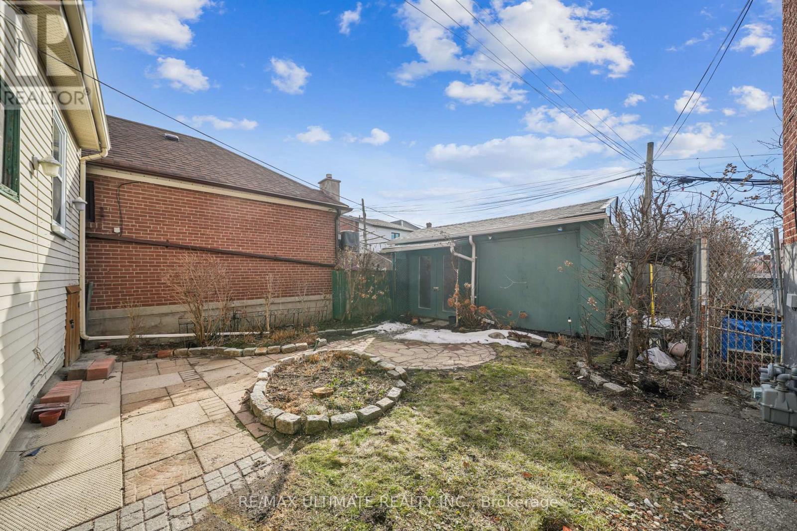 101 Rogers Road, Toronto, Ontario  M6E 1P4 - Photo 25 - C12866536