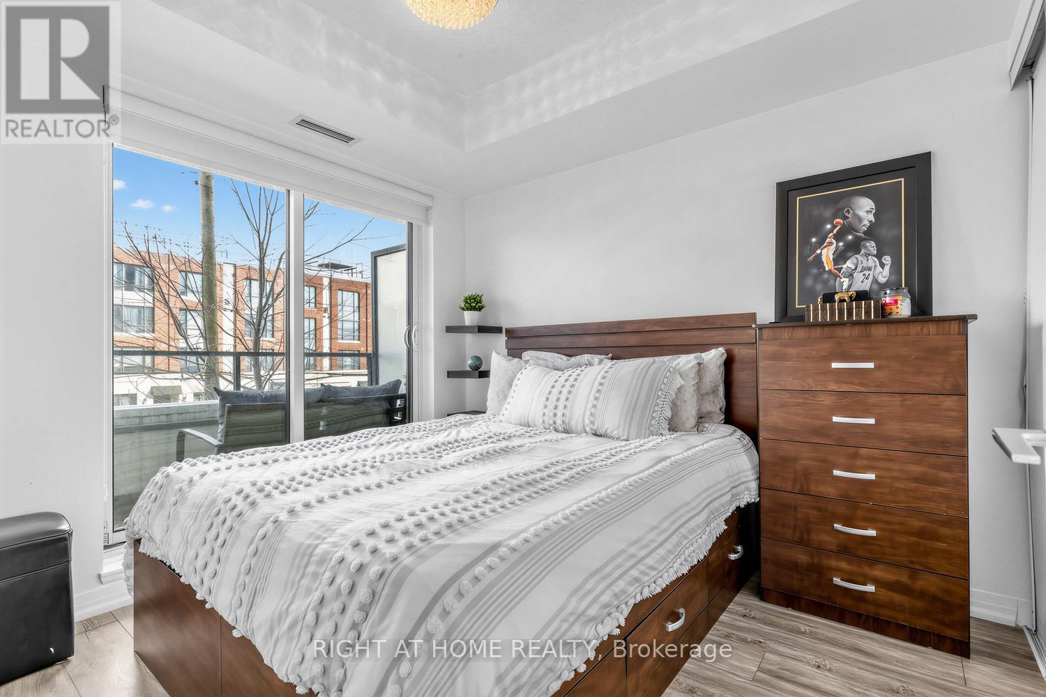 209 - 741 Sheppard Avenue W, Toronto, Ontario  M3H 0C9 - Photo 10 - C12866552