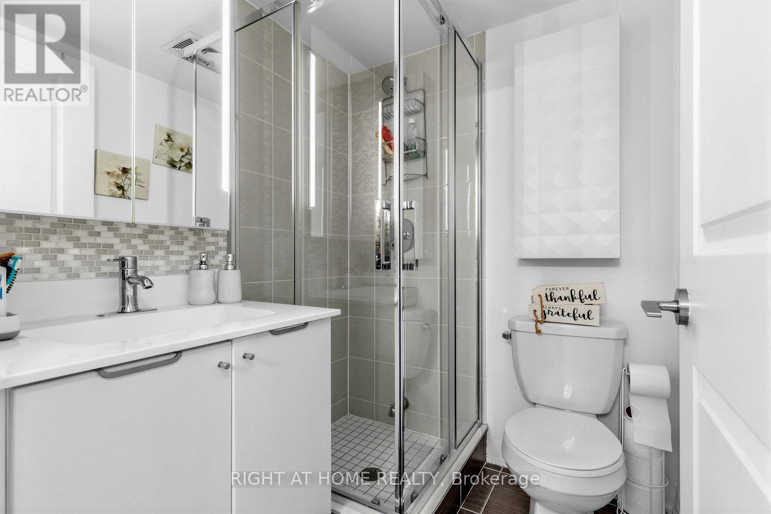 209 - 741 Sheppard Avenue W, Toronto, Ontario  M3H 0C9 - Photo 11 - C12866552