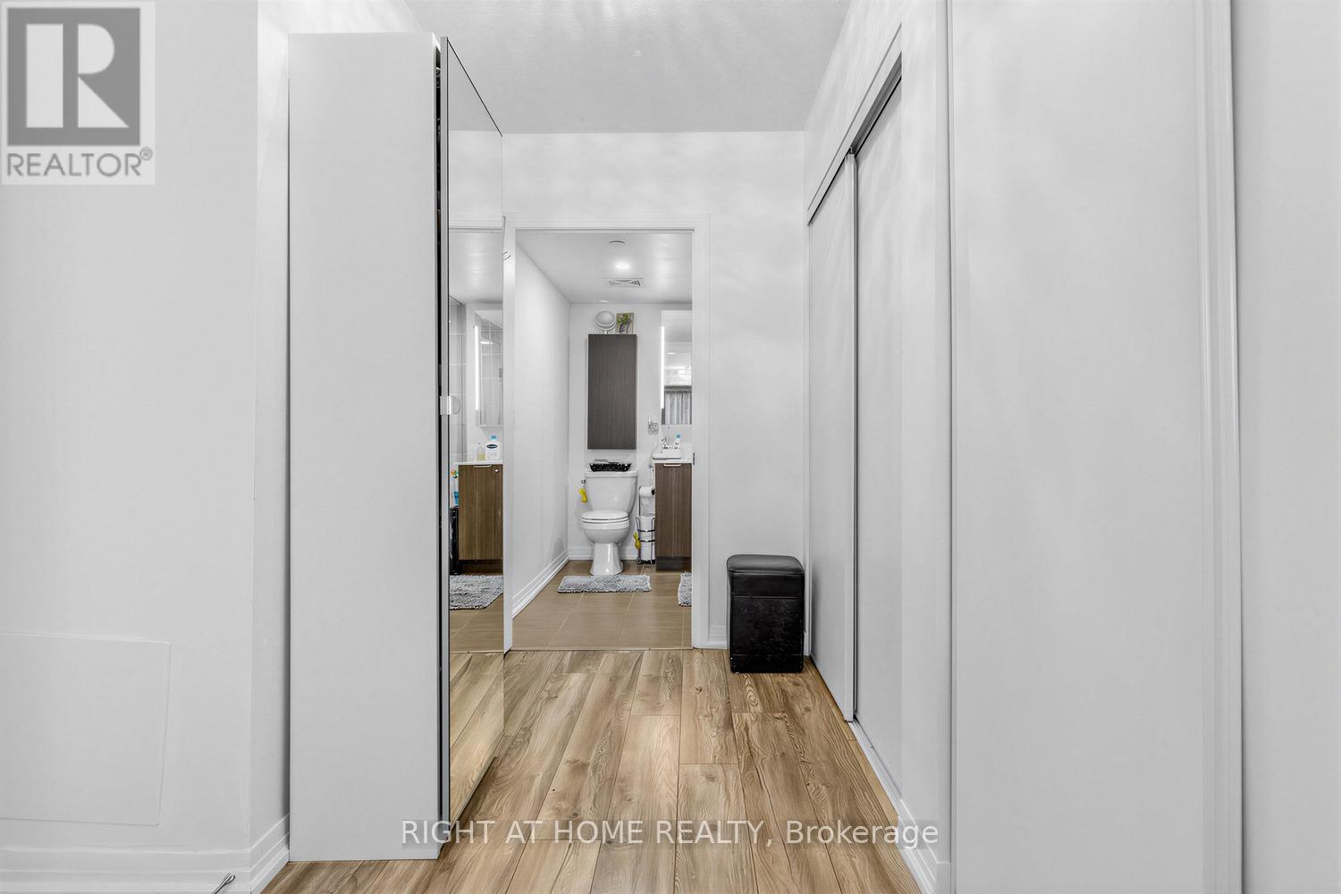 209 - 741 Sheppard Avenue W, Toronto, Ontario  M3H 0C9 - Photo 8 - C12866552