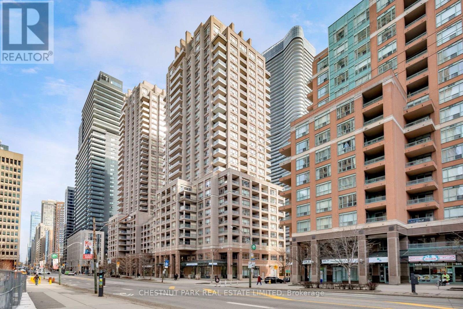 710 - 909 Bay Street, Toronto, Ontario  M5S 3G2 - Photo 30 - C12866558