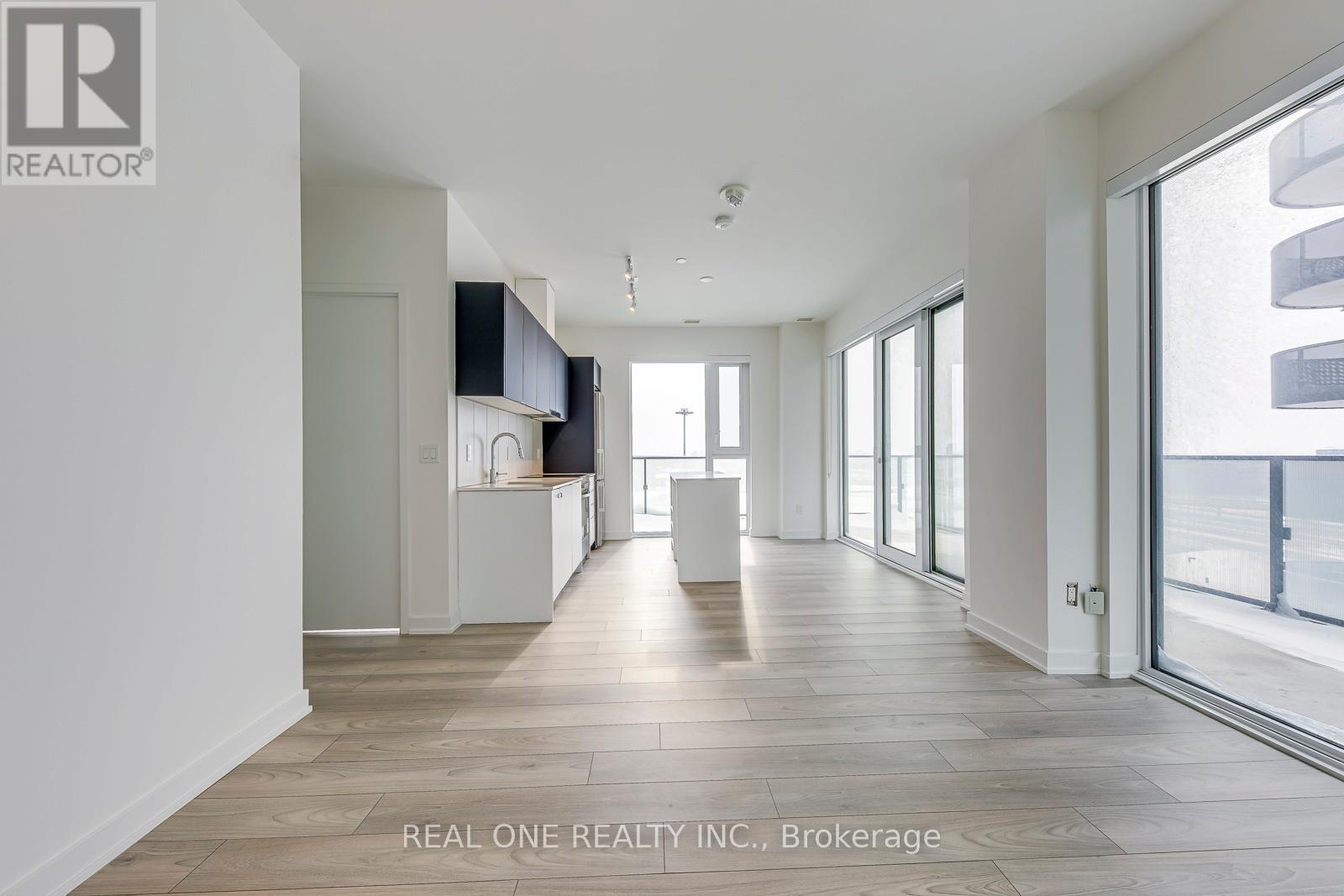 1012 - 8 Tippett Road, Toronto, Ontario  M3H 0E7 - Photo 7 - C12735280