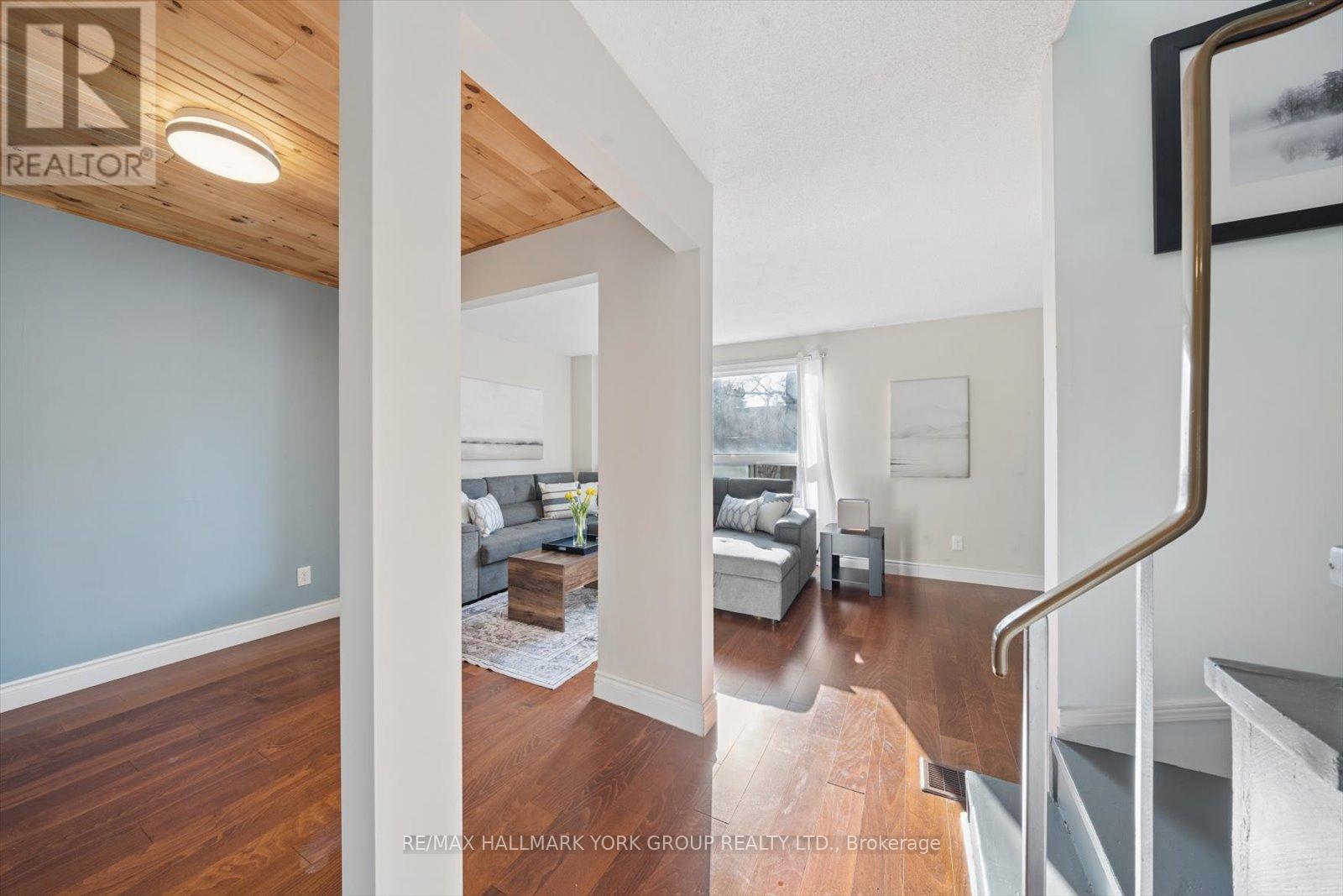 21 - 21 Harmony Circle, Bradford West Gwillimbury (Bradford), Ontario  L3Z 2T7 - Photo 13 - N12866474