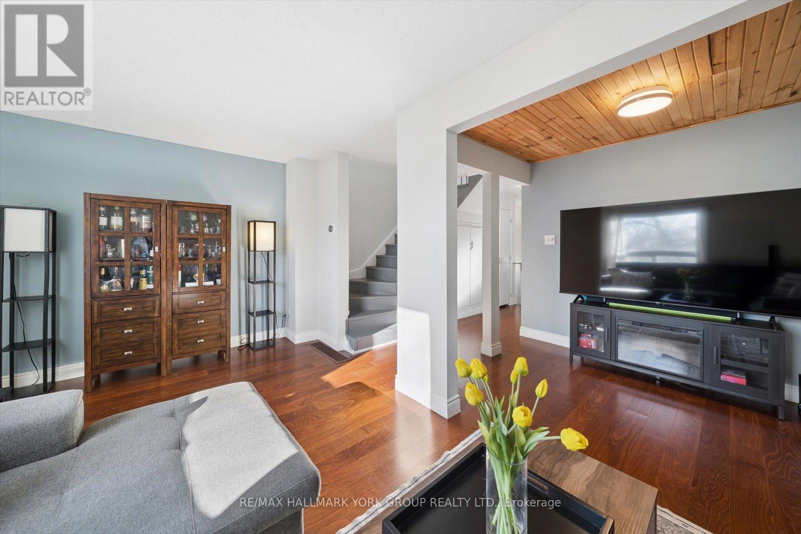 21 - 21 Harmony Circle, Bradford West Gwillimbury (Bradford), Ontario  L3Z 2T7 - Photo 15 - N12866474