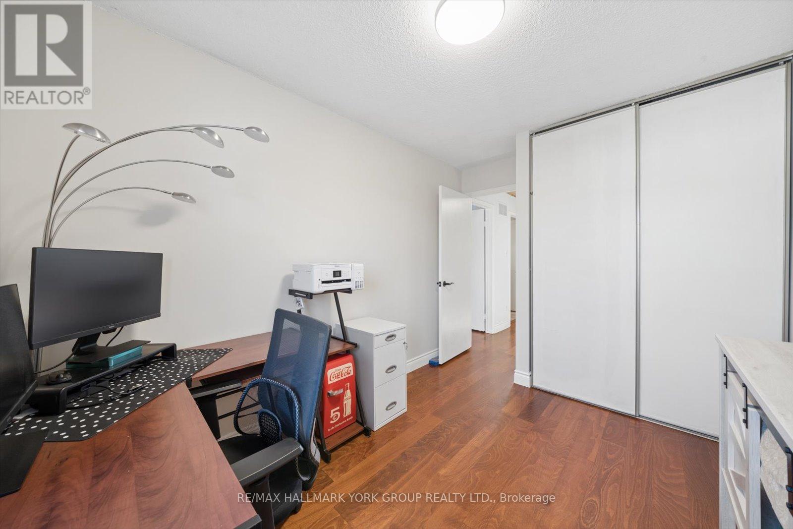 21 - 21 Harmony Circle, Bradford West Gwillimbury (Bradford), Ontario  L3Z 2T7 - Photo 30 - N12866474