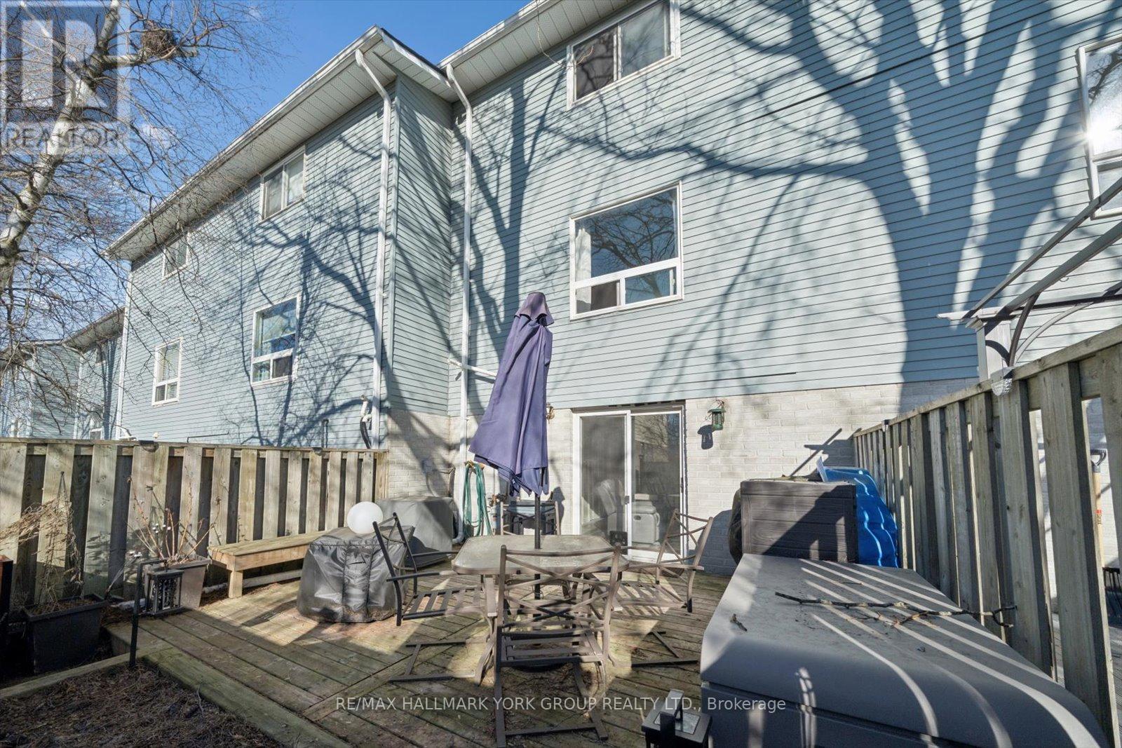 21 - 21 Harmony Circle, Bradford West Gwillimbury (Bradford), Ontario  L3Z 2T7 - Photo 40 - N12866474