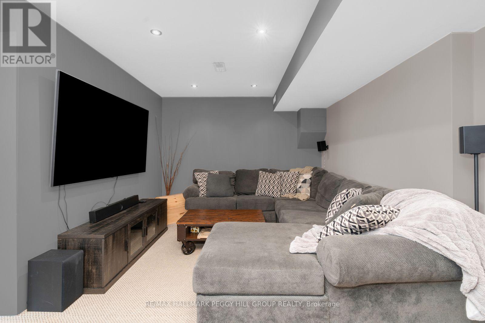 5 Campbell Court, Springwater, Ontario  L0L 1V0 - Photo 17 - S12866440