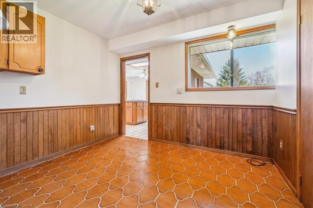 1 Westview Crescent, Waterdown, Ontario  L8B 0E4 - Photo 10 - 40810773