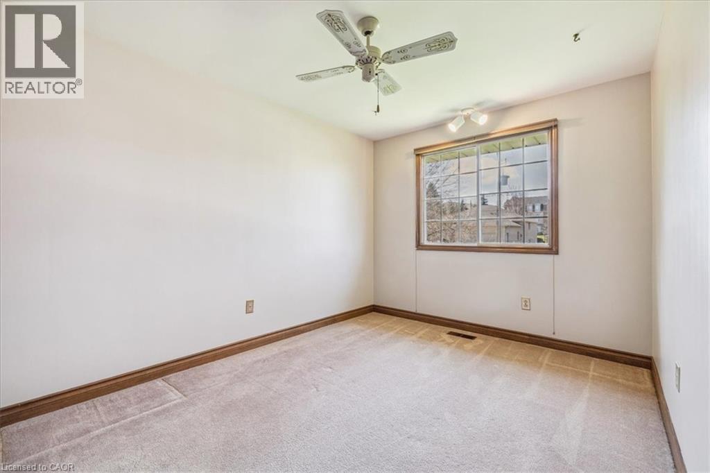 1 Westview Crescent, Waterdown, Ontario  L8B 0E4 - Photo 14 - 40810773